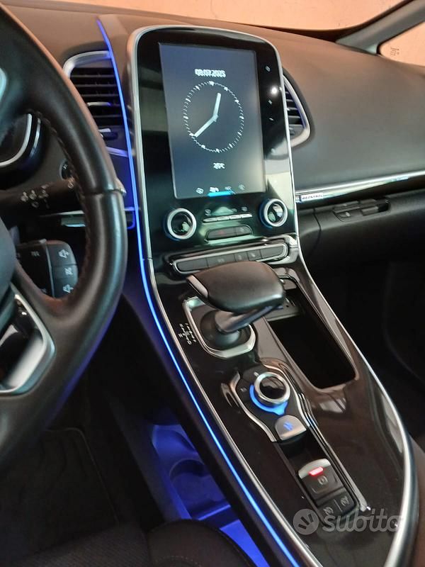 Usata Renault Espace 160 CV (117 kW) 2016 Nero Monovolume