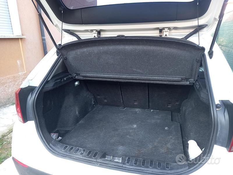 Usata BMW X1 143 CV (105 kW) 2010 Bianco SUV