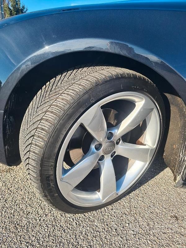 Usata Audi A5 190 CV (139 kW) 2014 Blu Coupé