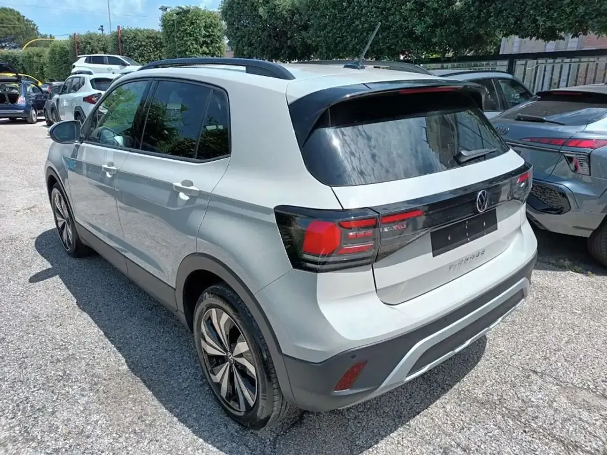 Nuova VW T-Cross Edition 95 CV (69 kW) 2026 Beige SUV