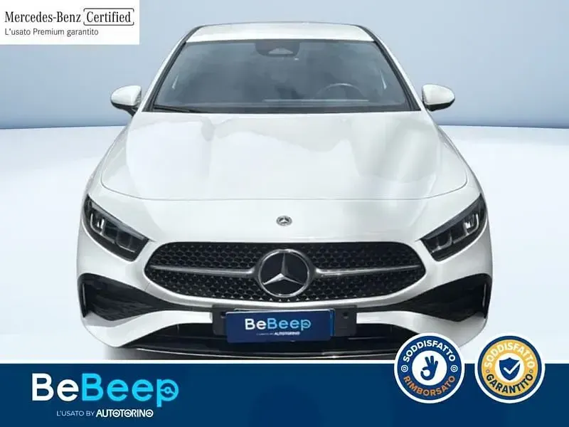 Usata Mercedes A180 Premium 116 CV (85 kW) 2023 Bianco pastello Berlina