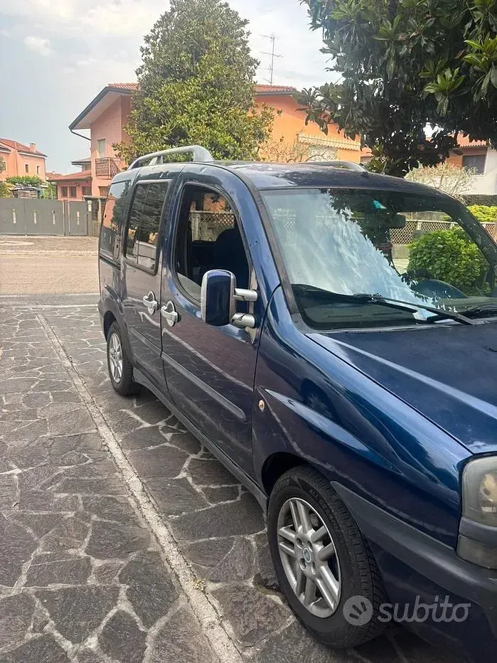 Usata Fiat Doblò 101 CV (74 kW) 2003 Monovolume