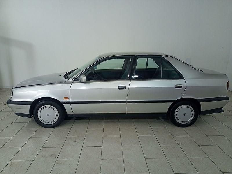 Usata Lancia Dedra 77 CV (56 kW) 1992 Argento Berlina