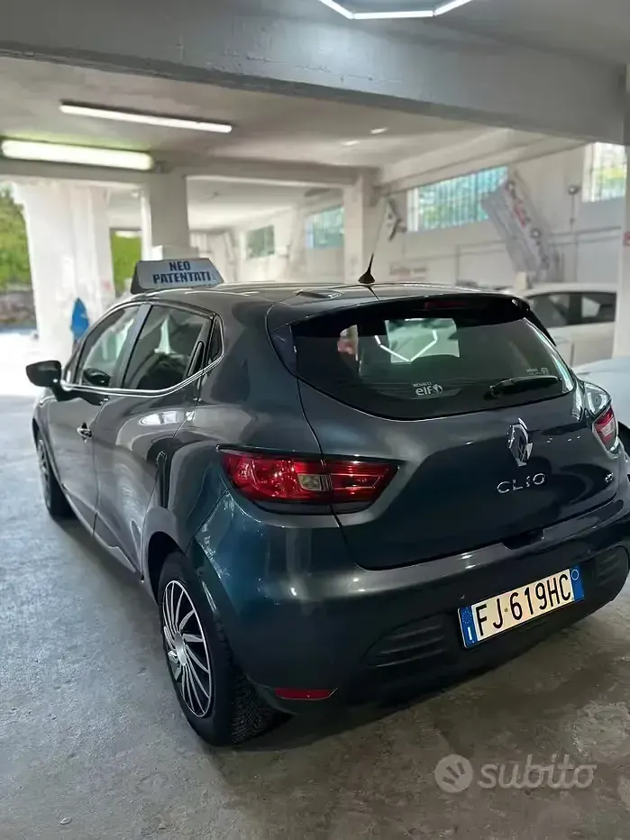 Usata Renault Clio IV 90 CV (66 kW) 2017 Grigio Berlina