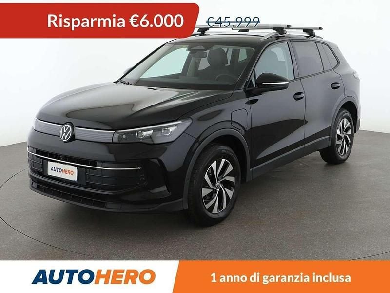 Nero Usata 2025 VW Tiguan Life SUV | 39.999 € - Immagine 1/3