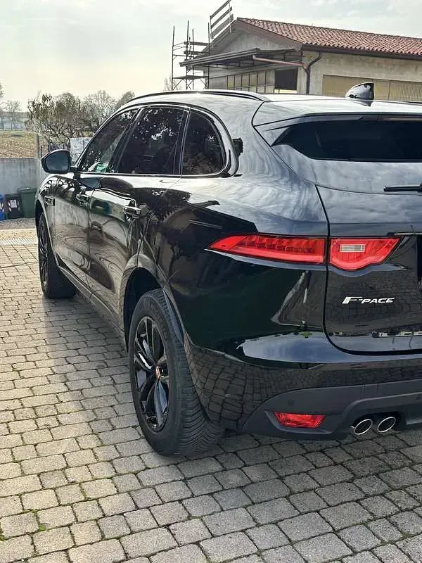 Usata Jaguar F-Pace R-Sport 179 CV (131 kW) 2021 SUV