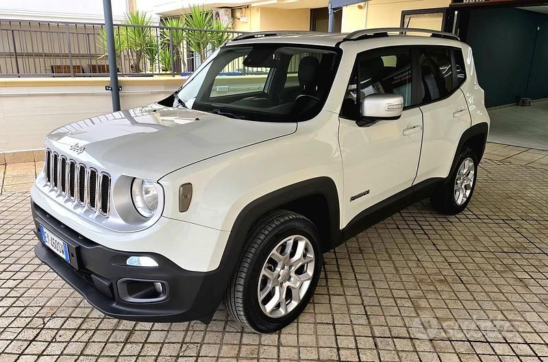 Usata Jeep Renegade Limited 140 CV (102 kW) 2015 Bianco SUV