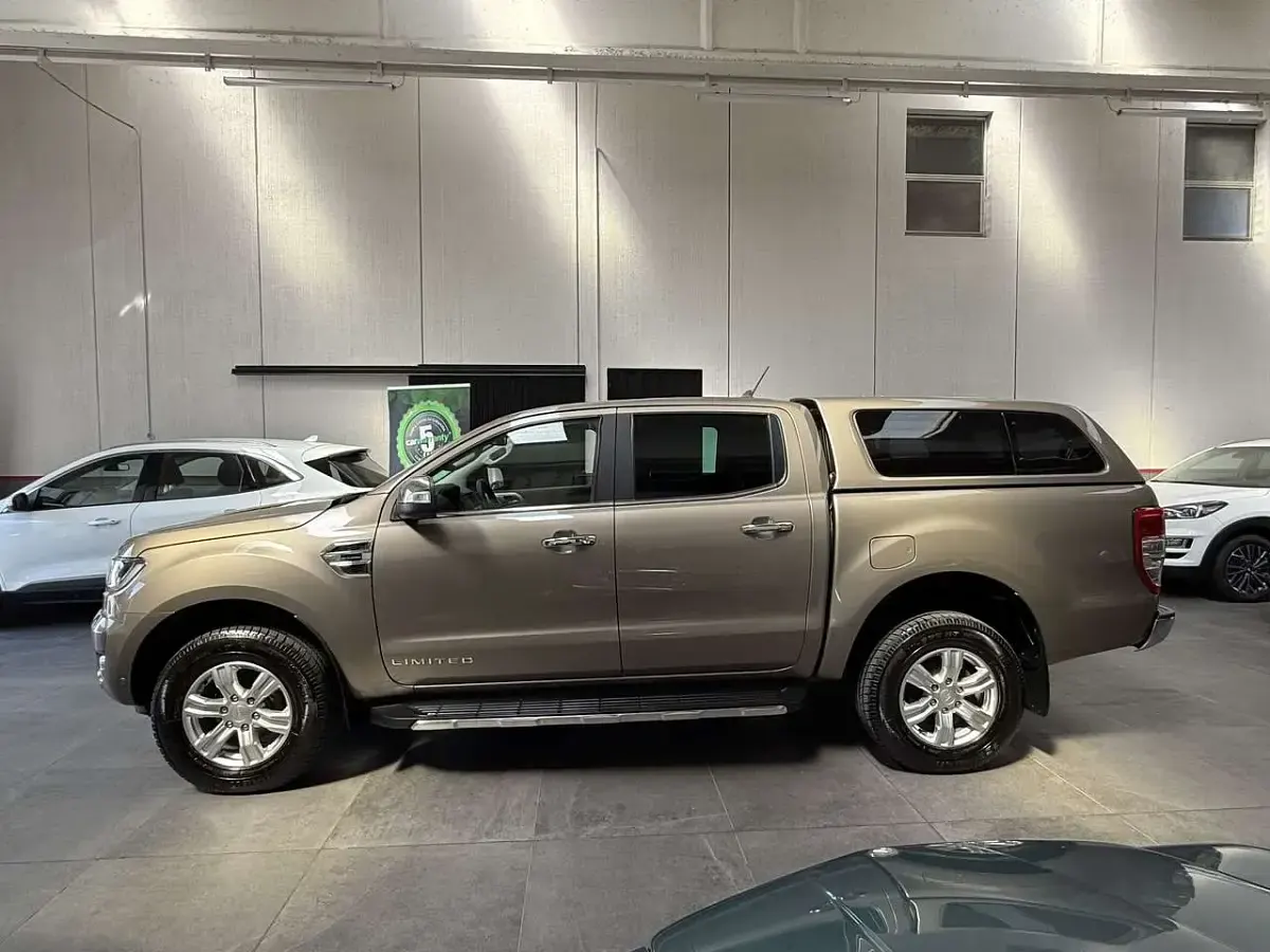 Usata Ford Ranger Limited 213 CV (156 kW) 2021 Other Pick-up