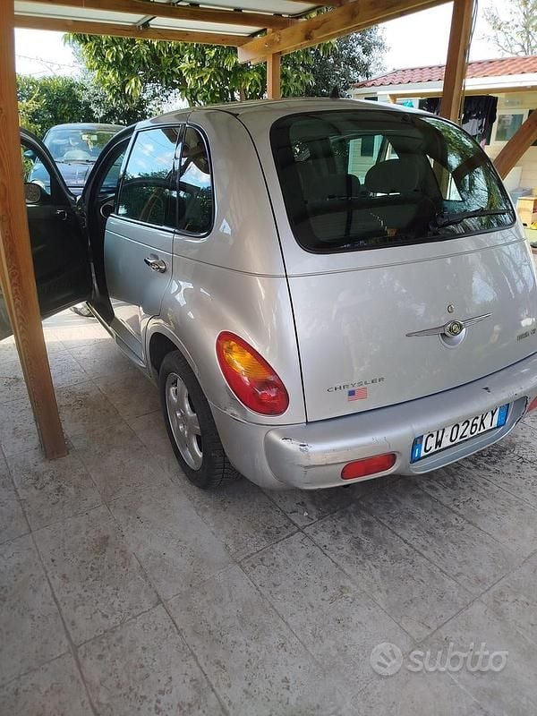 Usata Chrysler PT Cruiser 121 CV (88 kW) 2003 Grigio Berlina
