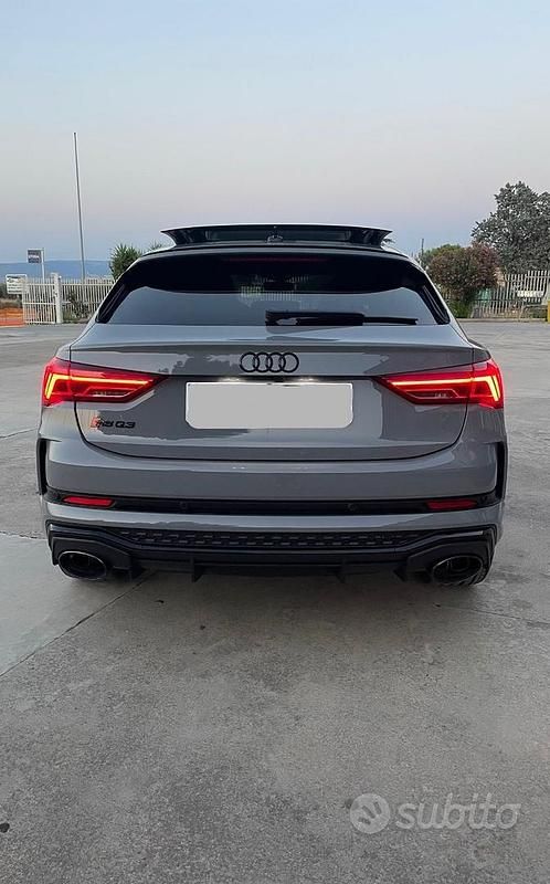 Usata Audi RS Q3 Sportback 150 CV (110 kW) 2021 Grigio SUV
