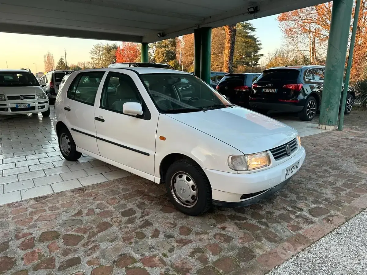 Usata VW Polo 45 CV (33 kW) 1995 Bianco Berlina