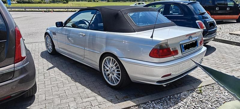 Usata BMW 320 Cabriolet 170 CV (125 kW) 2001 Cabrio
