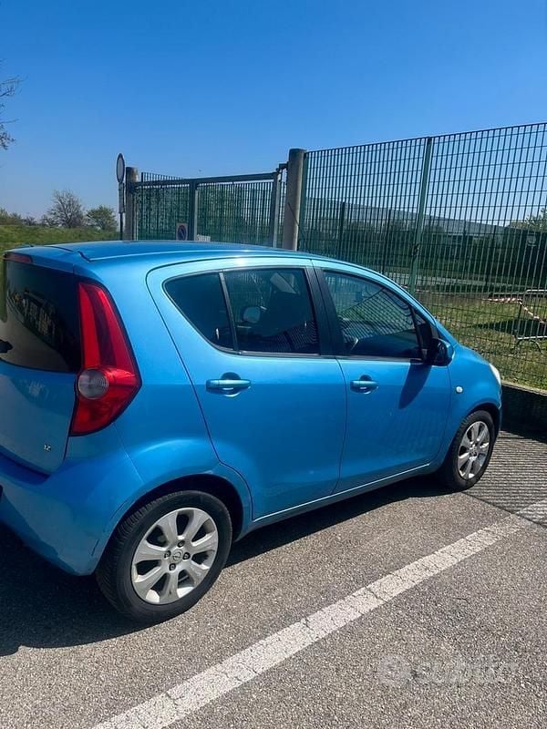 Usata Opel Agila 86 CV (63 kW) 2008 Utilitaria