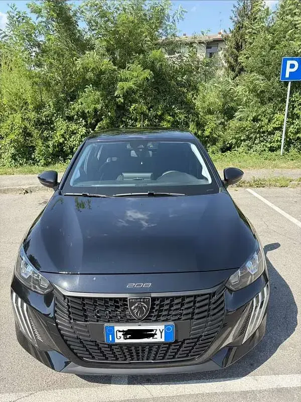 Usata Peugeot 208 Active 75 CV (55 kW) 2024 Utilitaria