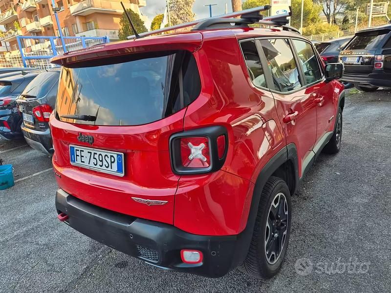 Usata Jeep Renegade Trailhawk 170 CV (125 kW) 2016 Rosso SUV