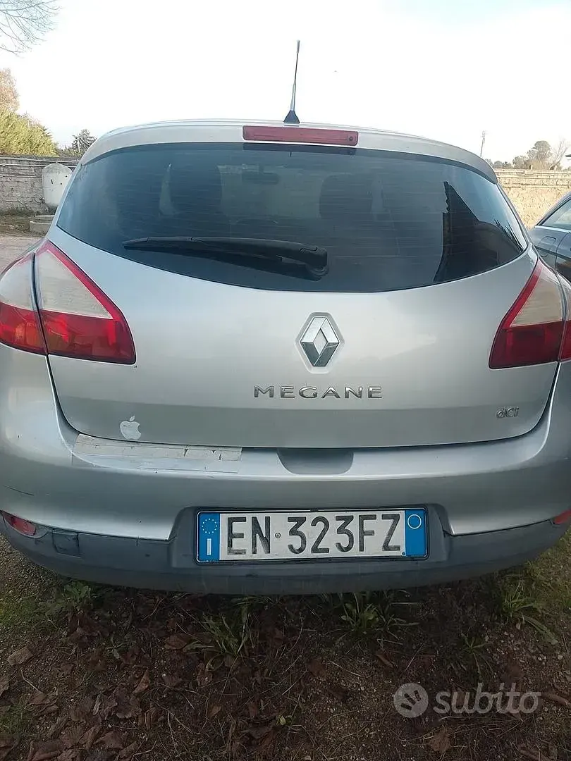 Usata Renault Mégane III 110 CV (80 kW) 2012 Berlina