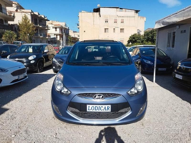 Usata Hyundai ix20 Style 90 CV (66 kW) 2012 Blu Utilitaria