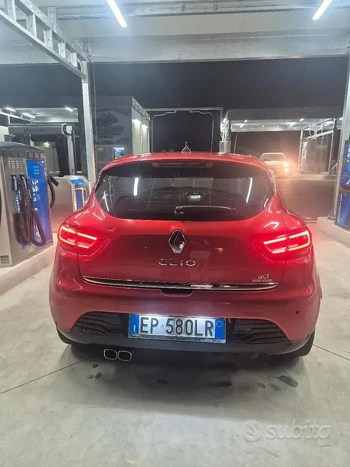 Usata Renault Clio IV 90 CV (66 kW) 2013 Rosso Berlina