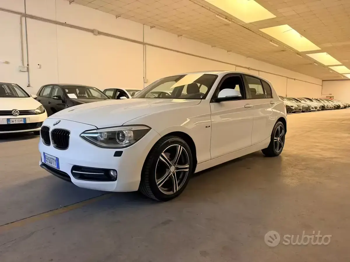 Usata BMW 118 Sport Line 143 CV (105 kW) 2012 Bianco Utilitaria