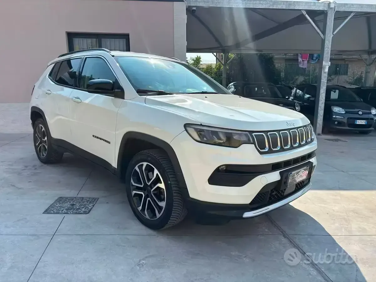 Usata Jeep Compass 131 CV (96 kW) 2022 Bianco SUV