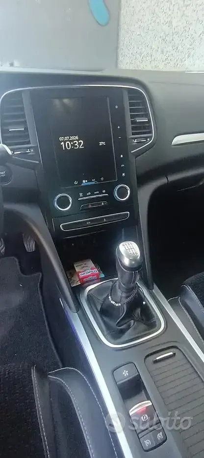 Usata Renault Mégane 140 CV (102 kW) 2019 Bianco Coupé