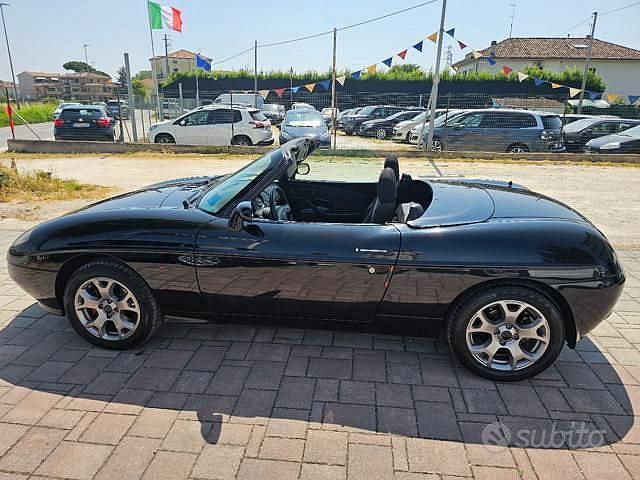 Usata Fiat Barchetta 131 CV (96 kW) 1998 Nero Cabrio