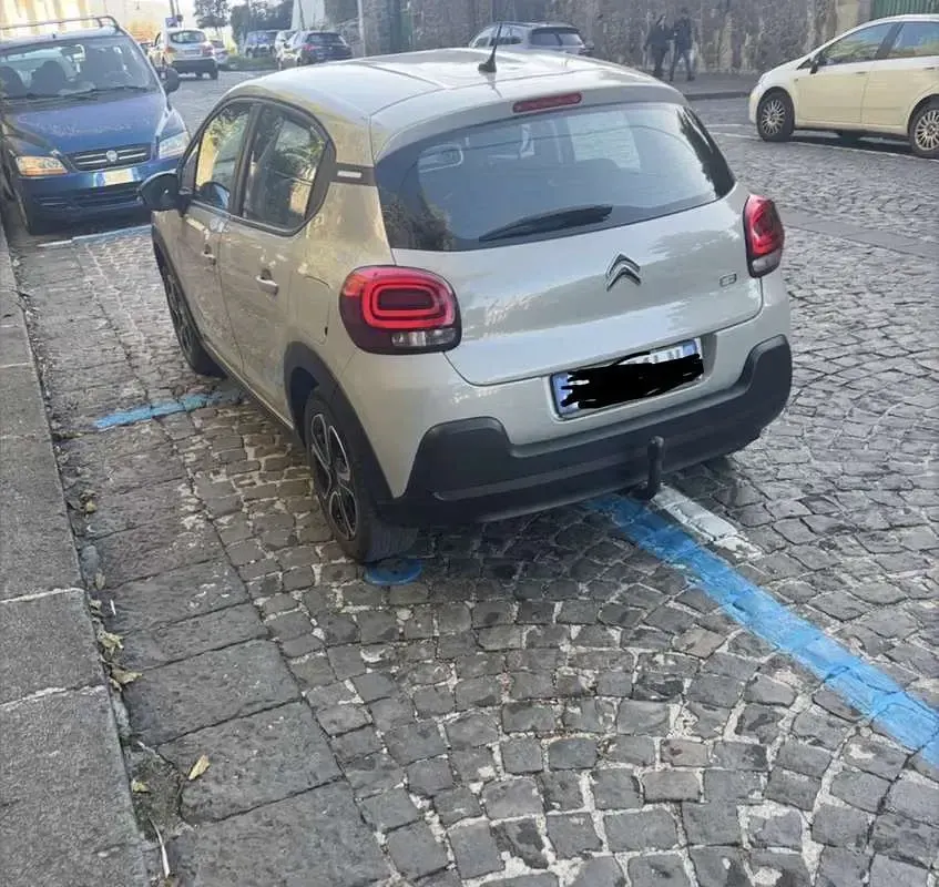 Usata Citroën C3 Feel 82 CV (60 kW) 2023 Utilitaria