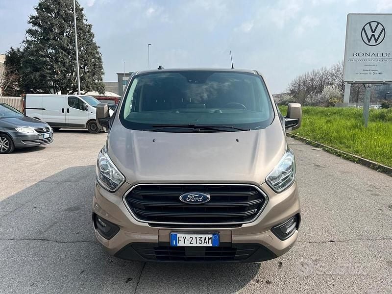 Usata Ford Transit Custom 170 CV (125 kW) 2019 Marrone Berlina