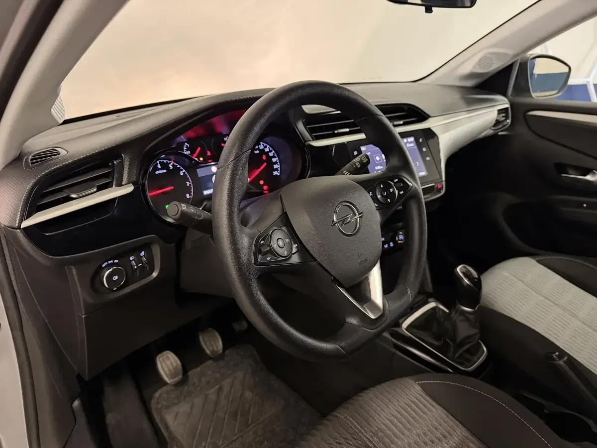 Usata Opel Corsa Edition 75 CV (55 kW) 2021 Grigio Utilitaria