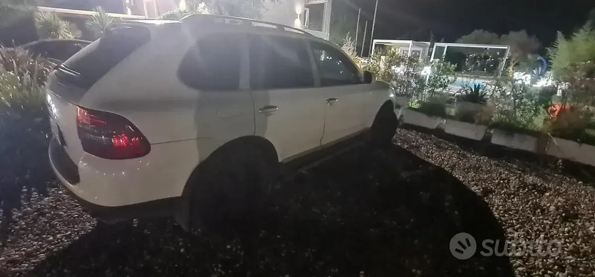 Usata Porsche Cayenne 340 CV (250 kW) 2004 Bianco SUV