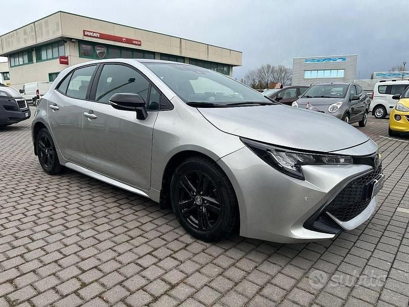 Usata Toyota Corolla 115 CV (84 kW) 2019 Grigio Berlina