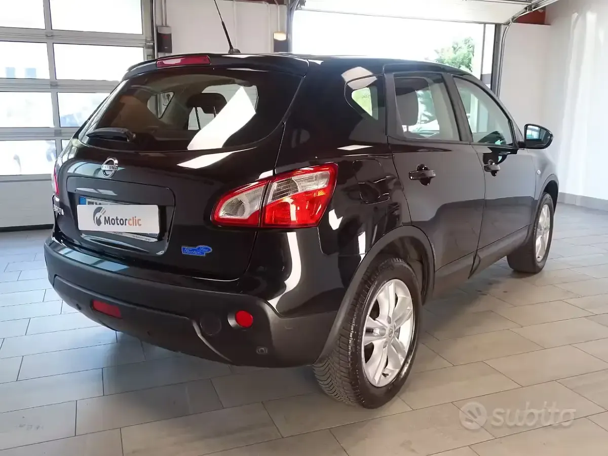 Usata Nissan Qashqai 117 CV (86 kW) 2014 Nero SUV