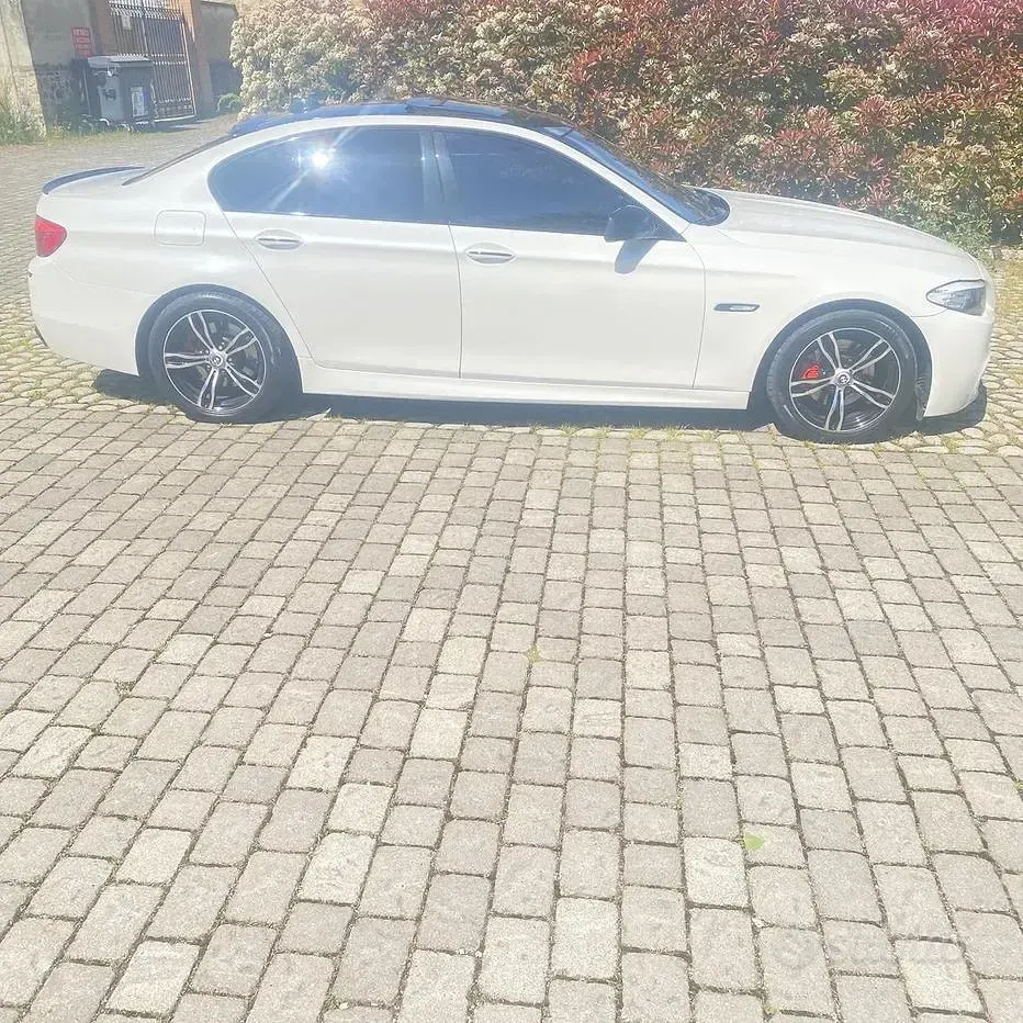 Usata BMW 520 184 CV (135 kW) 2010 Bianco Berlina