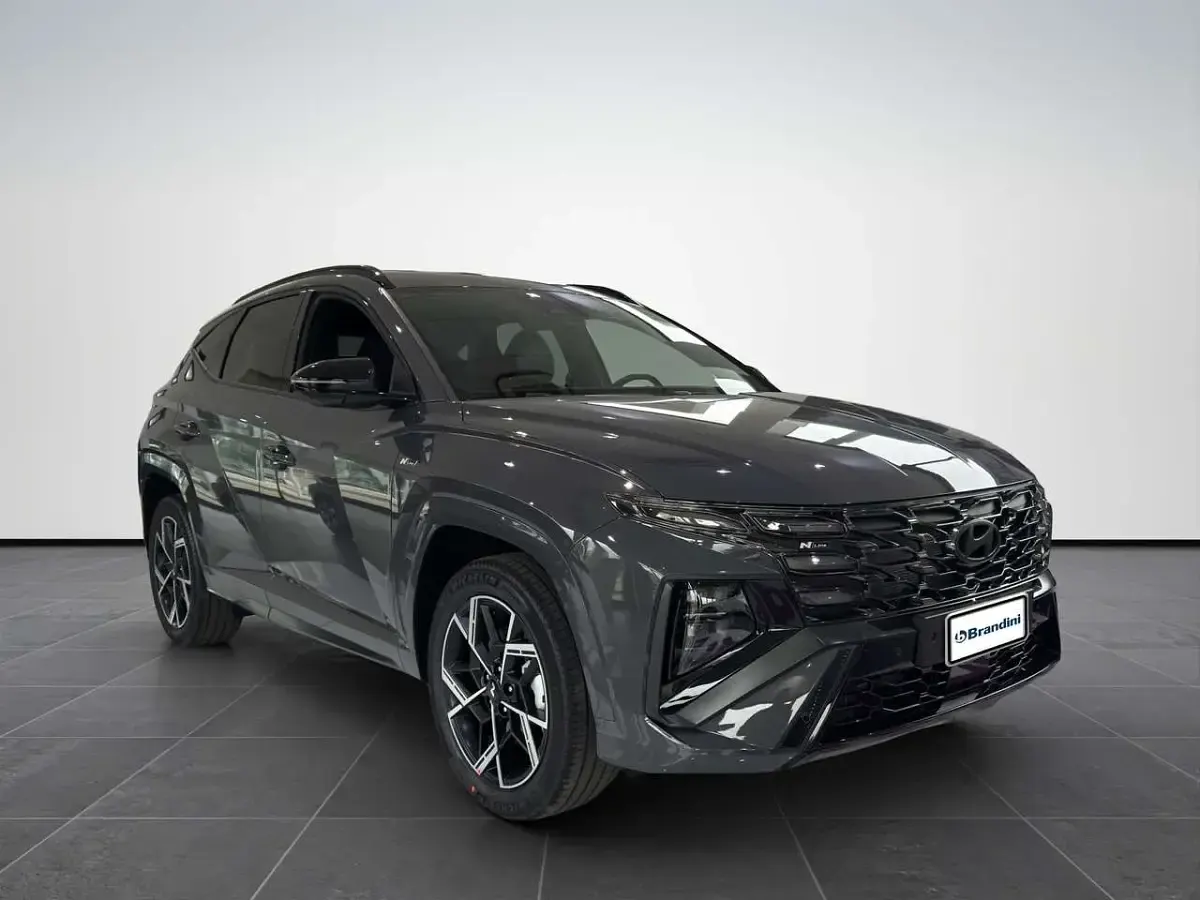 Nuova Hyundai Tucson N Line 179 CV (131 kW) 2026 Ecotronic gray SUV