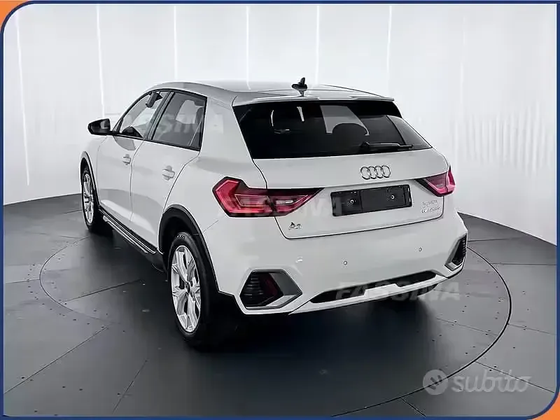 Usata Audi A1 Design 110 CV (80 kW) 2023 Bianco SUV