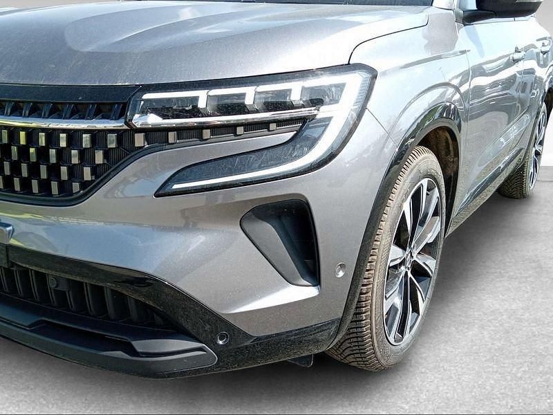 Usata Renault Austral Iconic 199 CV (146 kW) 2023 Grigio SUV