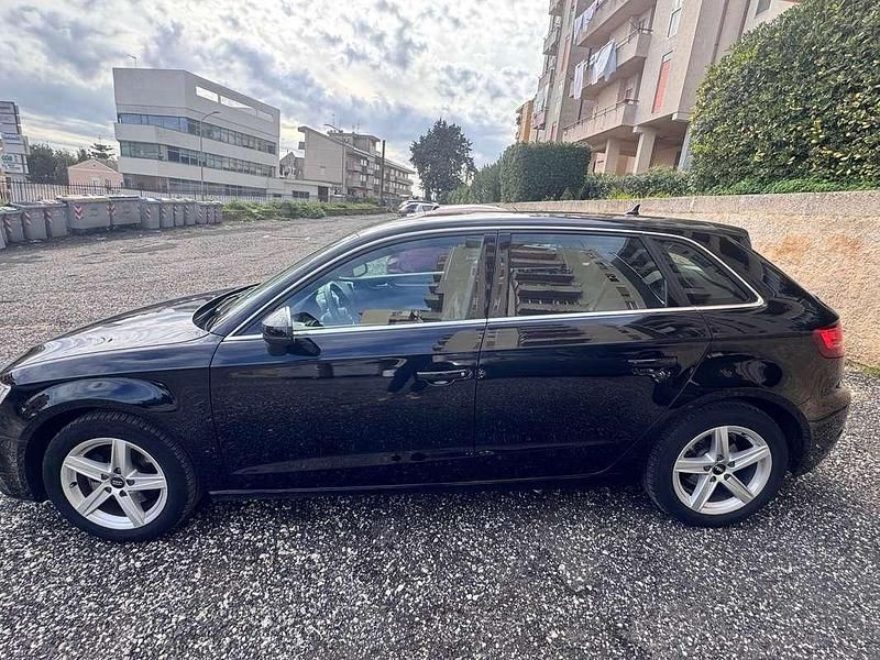 Usata Audi A3 Business 116 CV (85 kW) 2017 Nero Berlina