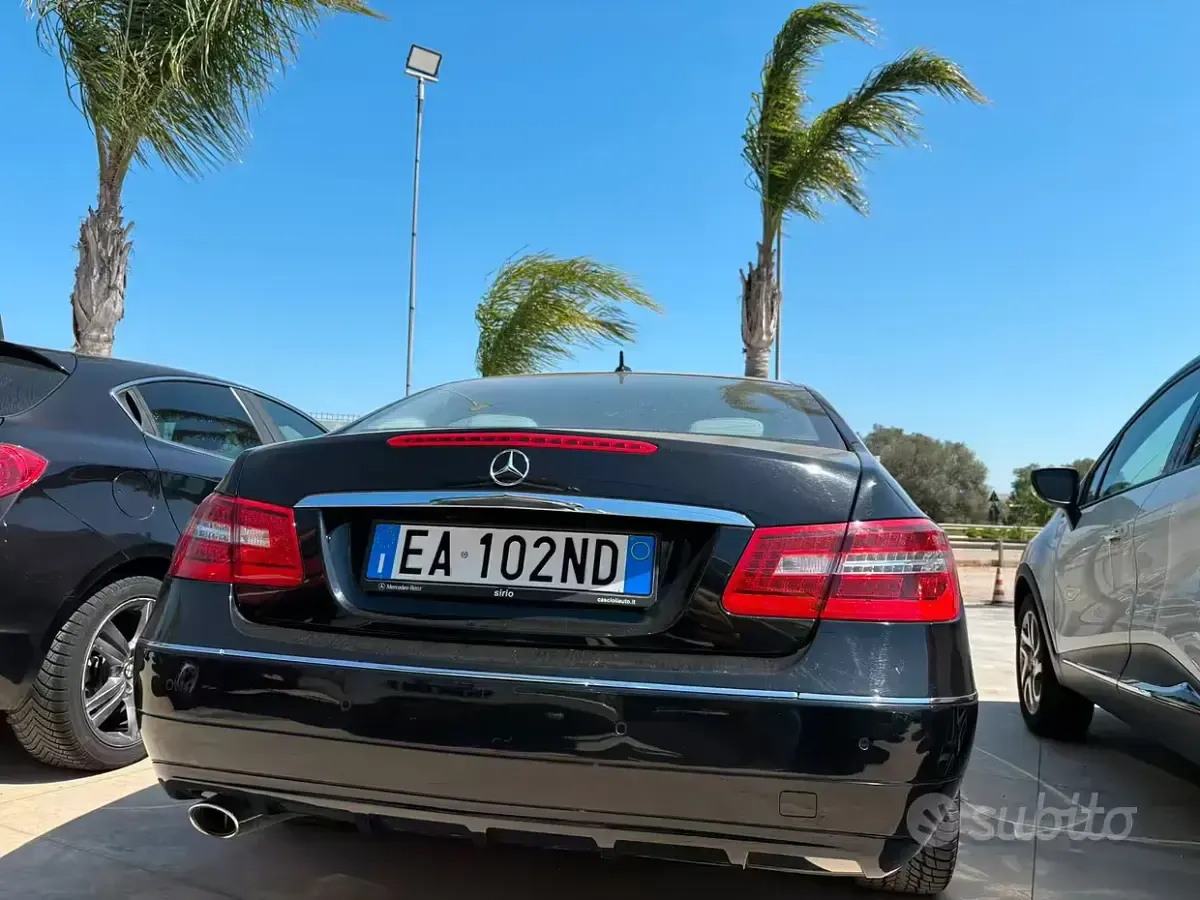 Usata Mercedes E250 Avantgarde 204 CV (150 kW) 2009 Nero Coupé