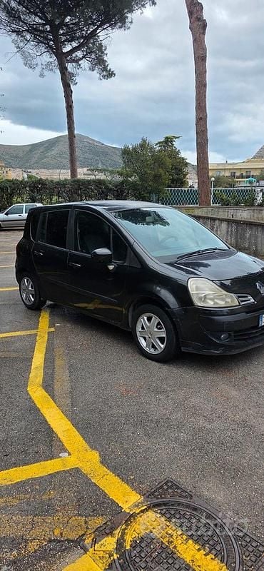 Usata Renault Grand Modus 85 CV (62 kW) 2008 Nero Monovolume