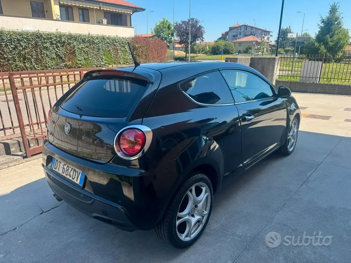 Usata Alfa Romeo MiTo 155 CV (114 kW) 2009 Utilitaria