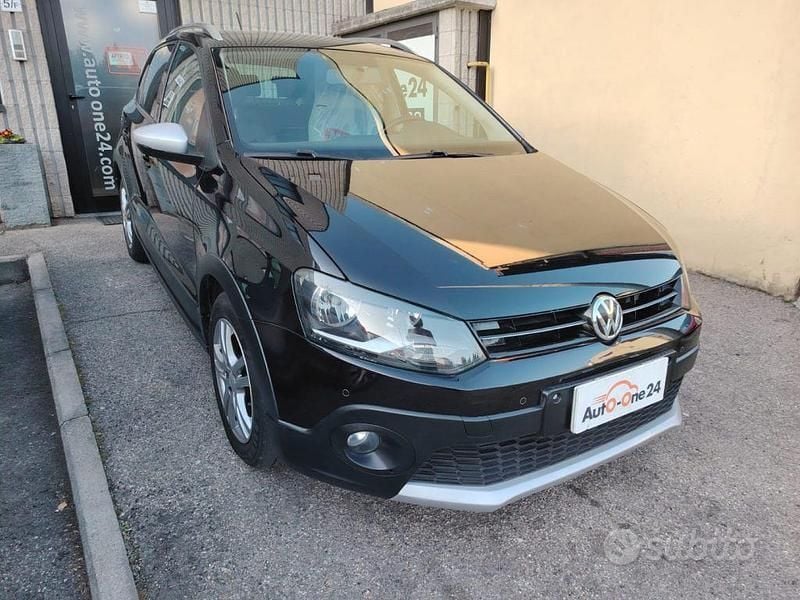 Usata VW Polo Cross 90 CV (66 kW) 2016 Nero Utilitaria