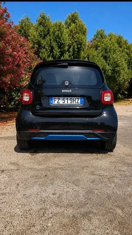 Usata Smart ForTwo Electric Drive Brabus 60 kW (82 CV) 2019 Nero Utilitaria