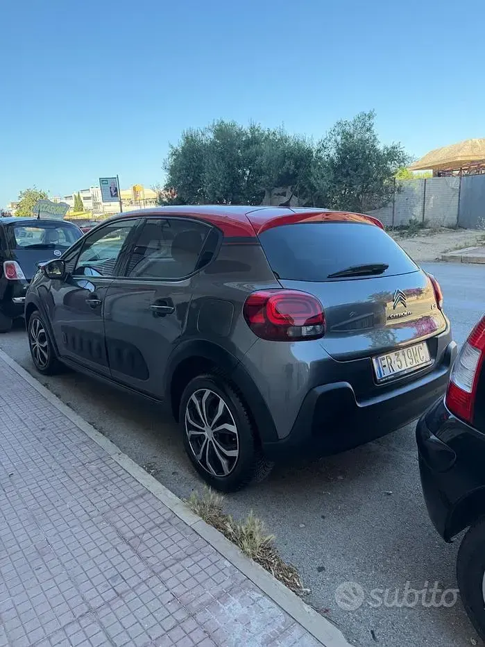 Usata Citroën C3 Shine 75 CV (55 kW) 2018 Grigio Utilitaria