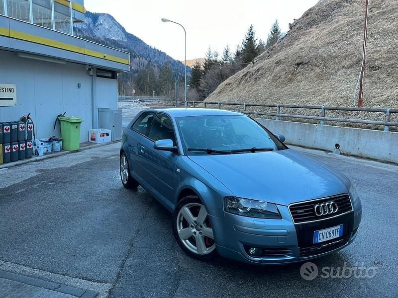 Gebraucht Audi A3 Ambition 250 PS (183 kW) 2004 Grau Kleinwagen