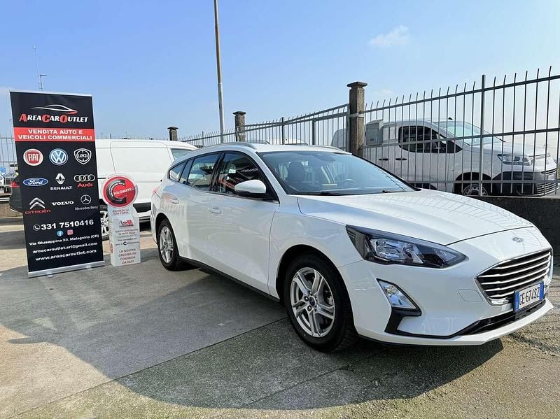 Usata Ford Focus Business Edition 95 CV (69 kW) 2021 Bianco Station wagon