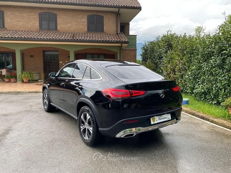 Usata Mercedes GLE300 272 CV (200 kW) 2023 Nero Coupé