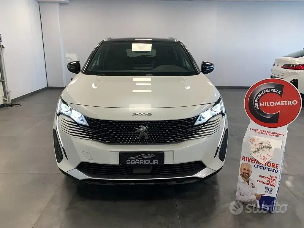 Usata Peugeot 3008 GT-line 131 CV (96 kW) 2021 Bianco SUV