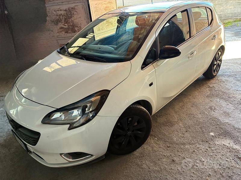 Usata Opel Corsa 75 CV (55 kW) 2015 Bianco Utilitaria