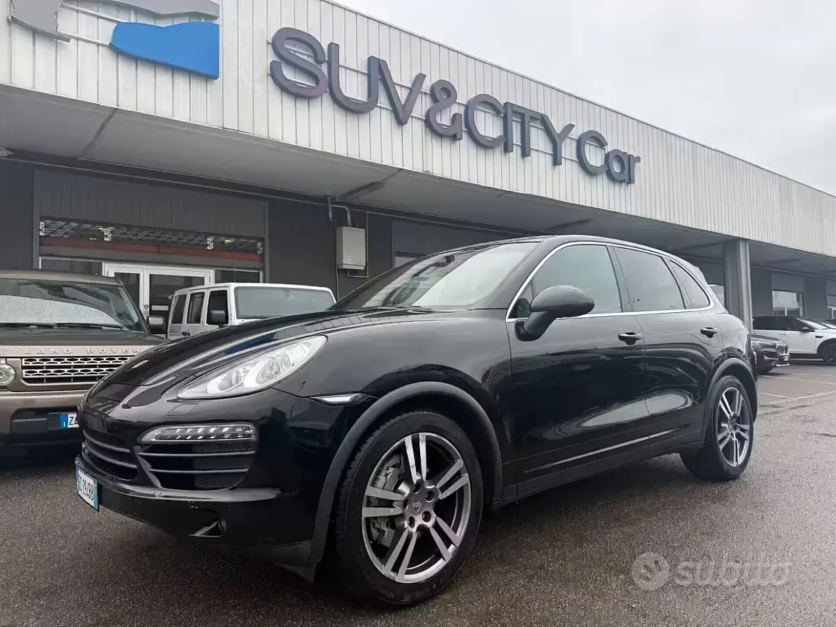 Usata Porsche Cayenne 300 CV (220 kW) 2011 SUV