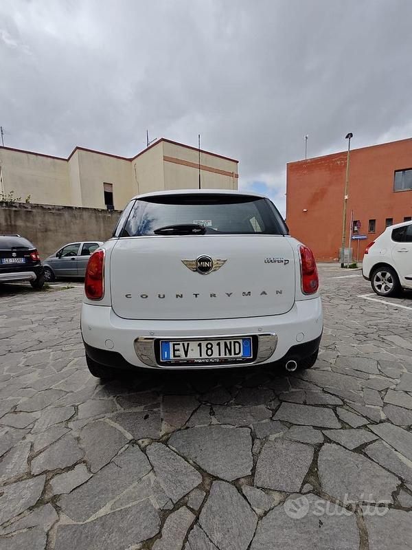Usata Mini Cooper D Countryman 2014 Bianco SUV